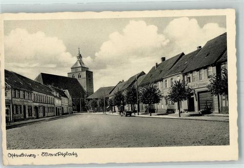 39606 O3540 Osterburg Altmark Gebrauchsspuren Marktplatz Jeep