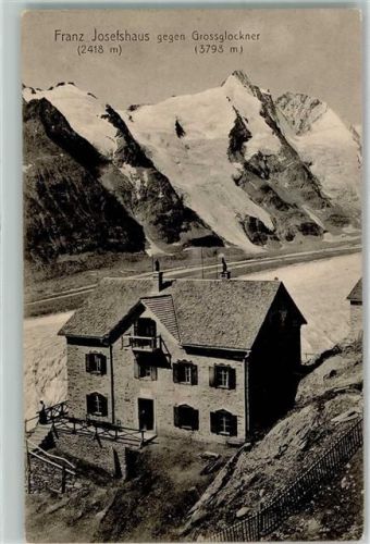 Heiligenblut Franz Josefshaus gegen Großglockner