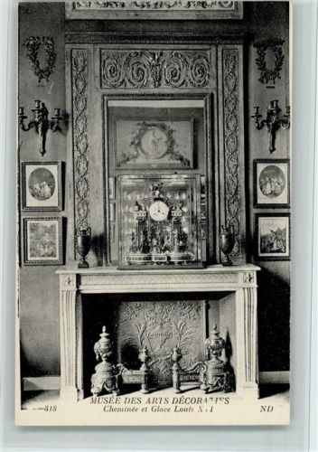 Nr. 318 - Kamin und Uhr - Museum des Arts Decoratiies , gute Erhaltung