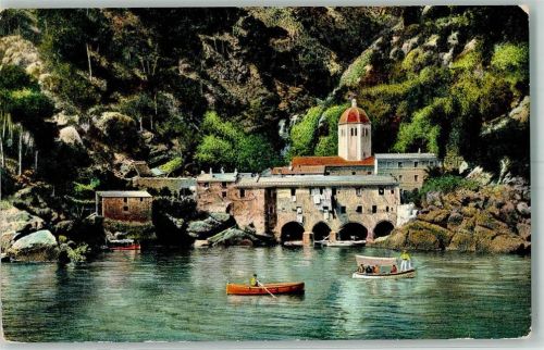 San Fruttuoso Tombe dei Doria Boote