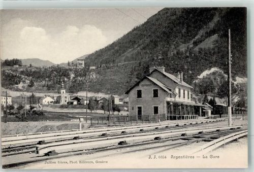 Chamonix-Mont-Blanc Argentiere Bahnhof Eisenbahn
