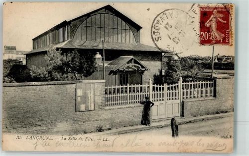 Langrune-sur-Mer 1921 la Salle des Fetes