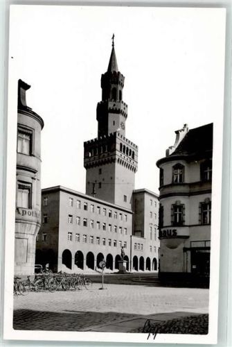 Oppeln Rathaus mit Apotheke Fahrrad