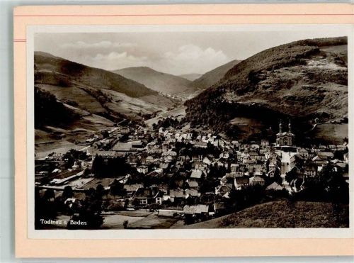 Todtnau Fliegeraufnahme des Ortes mit Kirche St.Johannes Original aufmontierte Verlagsmusterkarte