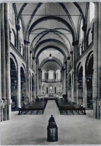 Köln Stadt Kirche St. Aposteln Innenaufnahme