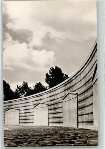 Sachsenhausen Nationale Mahn- und Gedenkstätte Sachsenhausen Ringmauer der Appellplatzbegrenzung VEB Bild und Heimat