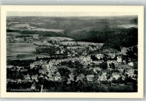 Adelmannsfelden Fliegeraufnahme des Ortes mit dem Dorfweiher