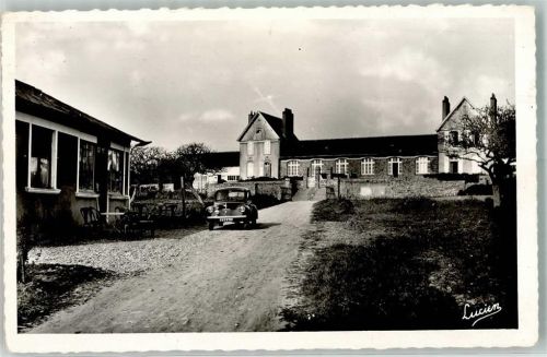 Surtainville 1957 Cafe de la Source Schule Auto Oldtimer
