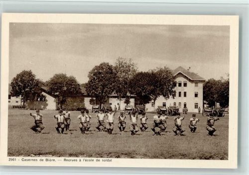 Bière Casernes de Bière - Recrues à l'école de soldat