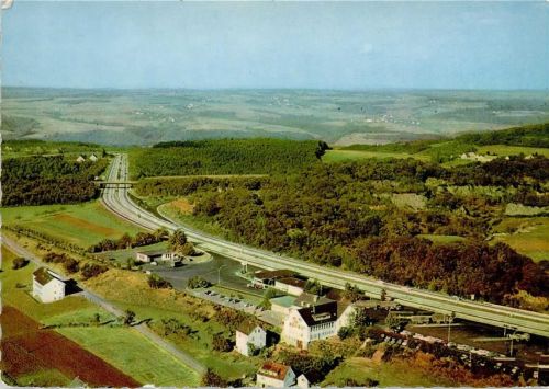 Asbach Luftaufnahme Hotel Autobahn-Rasthaus Fernthal
