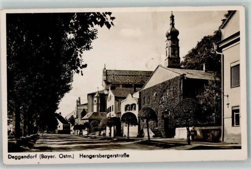 Deggendorf Hengersbergerstraße Grabkirche