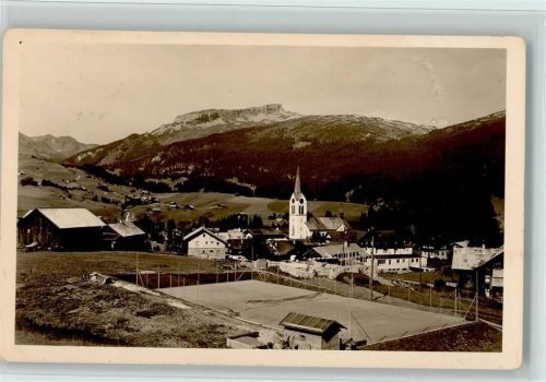 88361 W7963 Hirschegg , Württ 1963 Foto AK Teilansicht, Tennisplatz - Kleinwalsertal