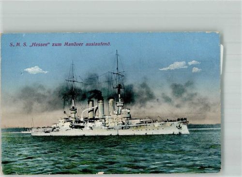 SMS Hessen zum Manöver auslaufend
