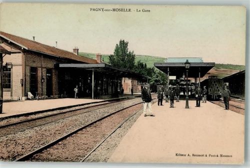 Pagny-sur-Moselle 1914 Bahnhof Soldaten Uniform