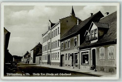 Philippsburg Weiße Tor-Straße Schulhaus