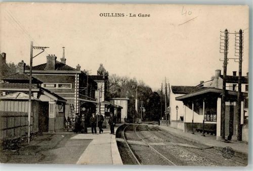 Oullins Bahnhof Uniform