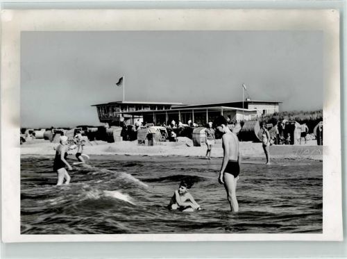 27472 W2190 Döse FOTO KEINE AK Badeleben am Strandhaus