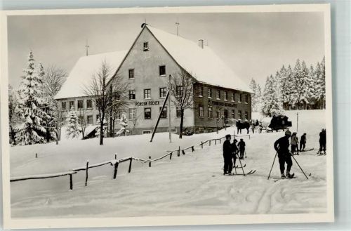 Escheck Gasthaus Pension Zum Kreuz Winter Skifahrer