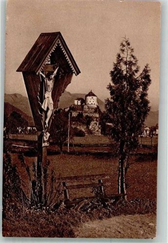 Kufstein Wegkreuz Schloss