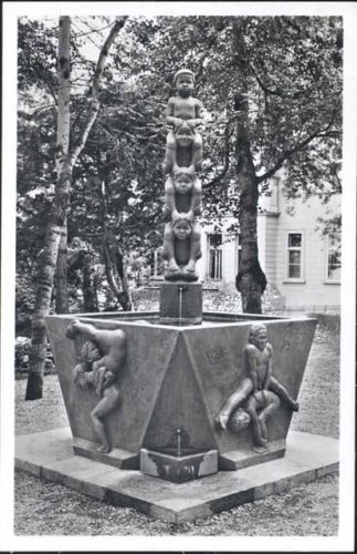 um 1950/60 Davos: Bubenbrunnen,M. Meerkämper