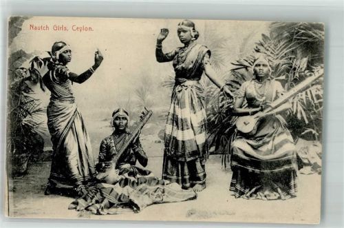 Tracht Tanz Nautsch Girls