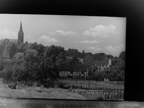 Witten Partie an der Ev. Kirche Bommern