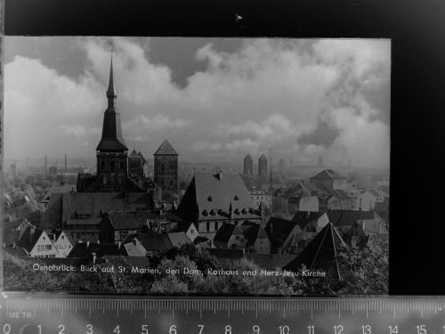 Osnabrück Blick auf St. Marien, den Dom, Rathaus u. Kirche