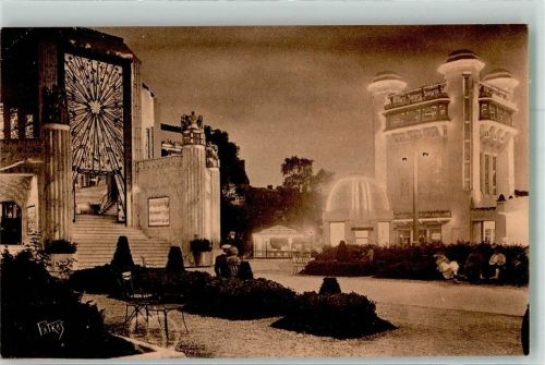 Paris Ausstellung dekorativer Kunst 1925 bei Nacht
