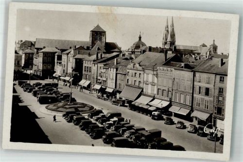 Chalons-en-Champagne Auto Geschäft La place de la Republique