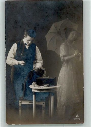 1912 Mann näht PH 7367-3