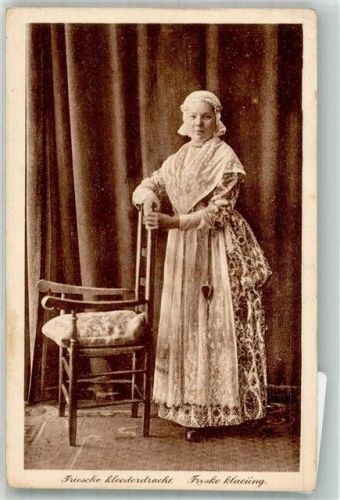 Leeuwarden Tracht Frau Friesland