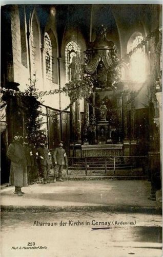 Villers-Cernay 1914 Kirche Altarraum Uniform WK I
