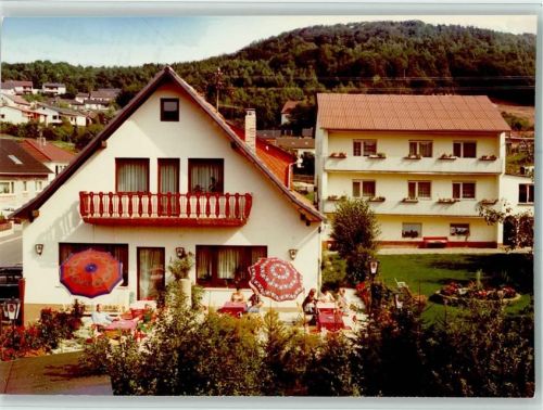 35037 W3550 Michelbach , Kr Marburg a d Lahn FOTO KEINE AK Bunte Sonnenschirme