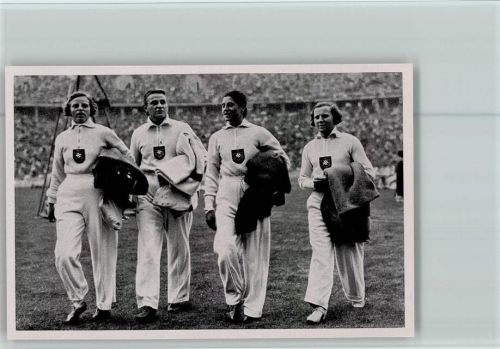 Hakenkreuz auf der Brust Olympiade 1936 Sammelbild Band II Gr.61 WK II