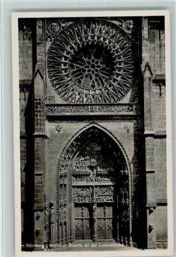 Nürnberg Portal und Rosette an der Lorenzkirche