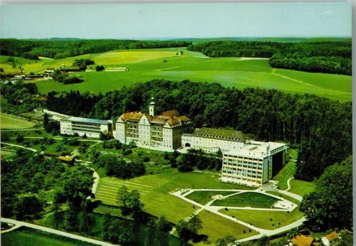 Pfaffenberg Fliegeraufnahme Schwesternkrankenhaus mit Alten- und Pflegeheim