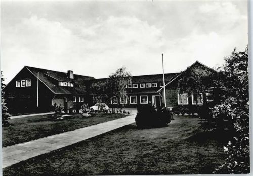 Hassel Haus Auto Baum Wiese