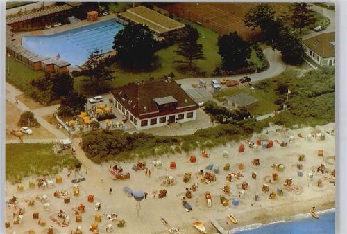 Hohwacht Fliegeraufnahme Meer Strand Schwimmbad
