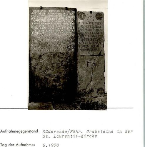 Süderende Grabsteine in der St. Laurentii-Kirche Kirchen, Grabsteine, etc. Foto montiert auf Karton
