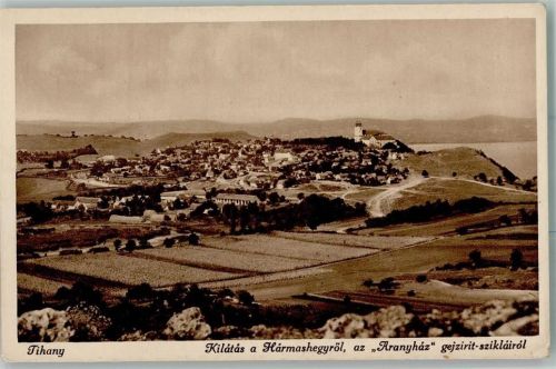 Tihany Gesamtansicht Aranyhaz-Felsen
