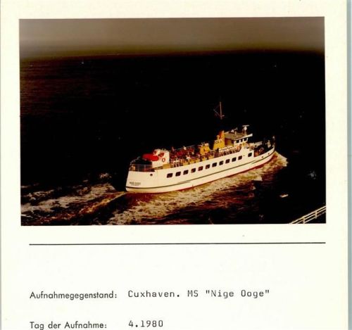Cuxhaven MS Nige Ooge Foto montiert auf Karton