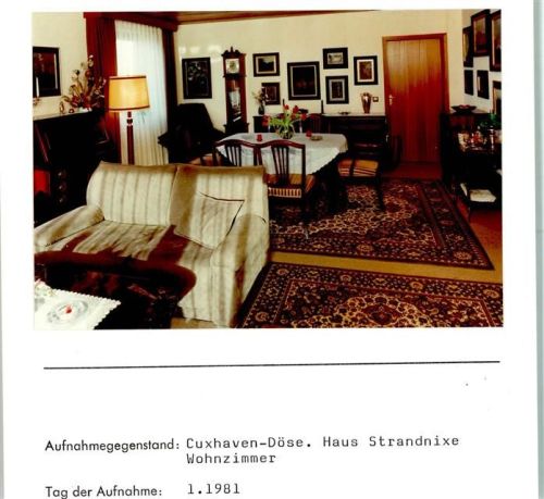 Cuxhaven Cuxhaven Döse Haus Strandnixe Wohnzimmer Foto montiert auf Karton
