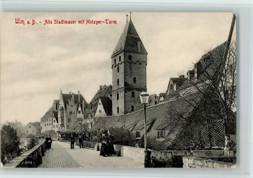 Ulm Alte Stadtmauer mit Metzger-Turm