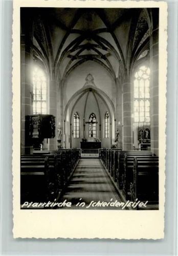 Schleiden Pfarrkirche Innenaufnahme