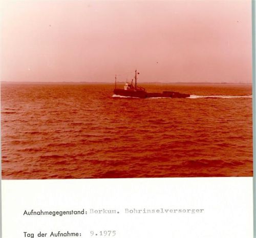 Borkum Bohrinselversorger Foto montiert auf Karton