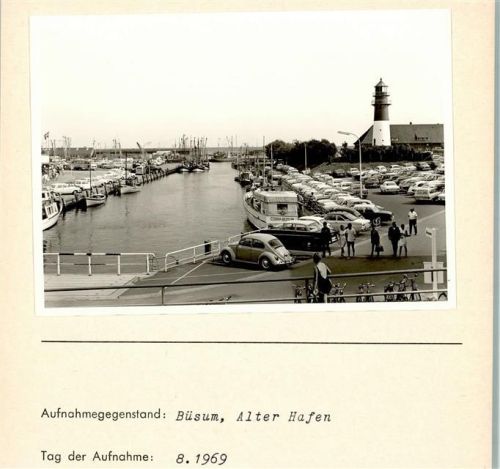 Büsum Alter Hafen Leuchtturm Foto montiert auf Karton