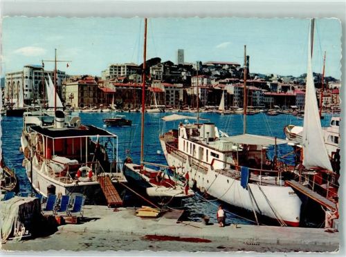 Cannes Le Port et le Suquet
