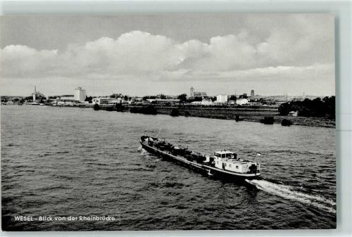 Wesel Rhein Binnenfrachtschiff