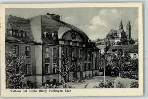 Püttlingen Rathaus Kirche (Berg)