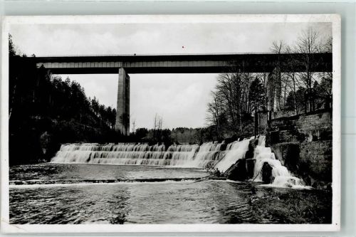 Holzkirchen Mangfallbrücke Wasserfall
